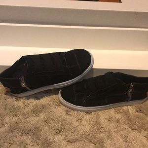 Cute sneakers zipper side